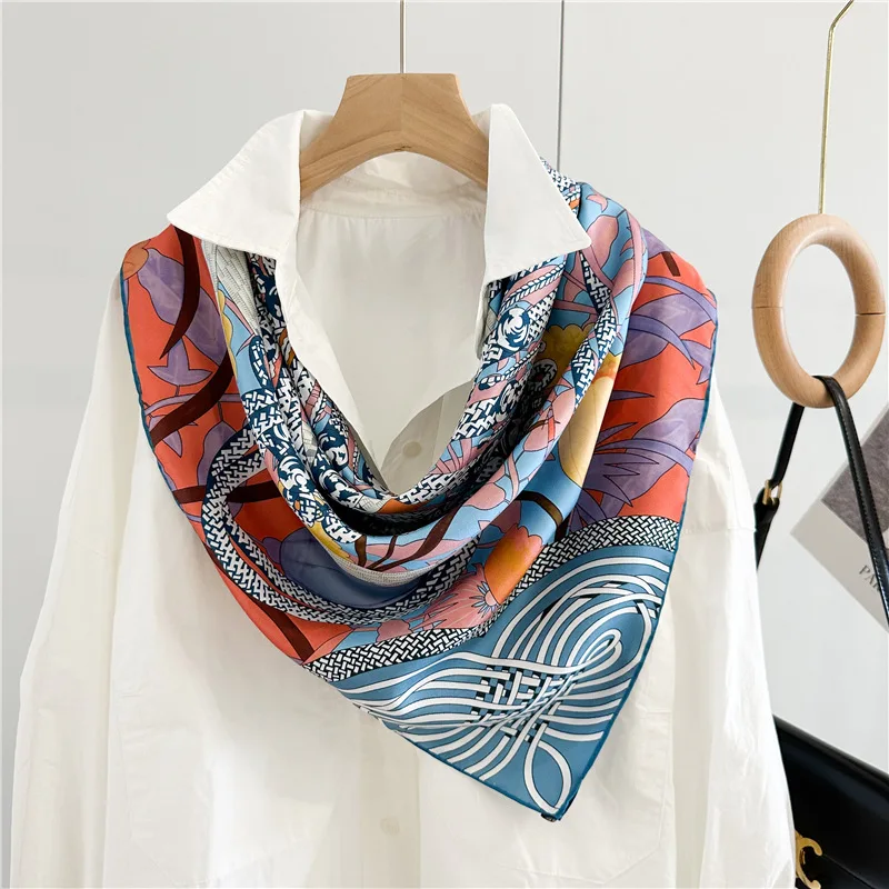 New Arrival Mulberry Silk Scarf Women Square Bandannas Handrolled Edges Scarves Brand Designer Foulards 90 Headbands Accessories