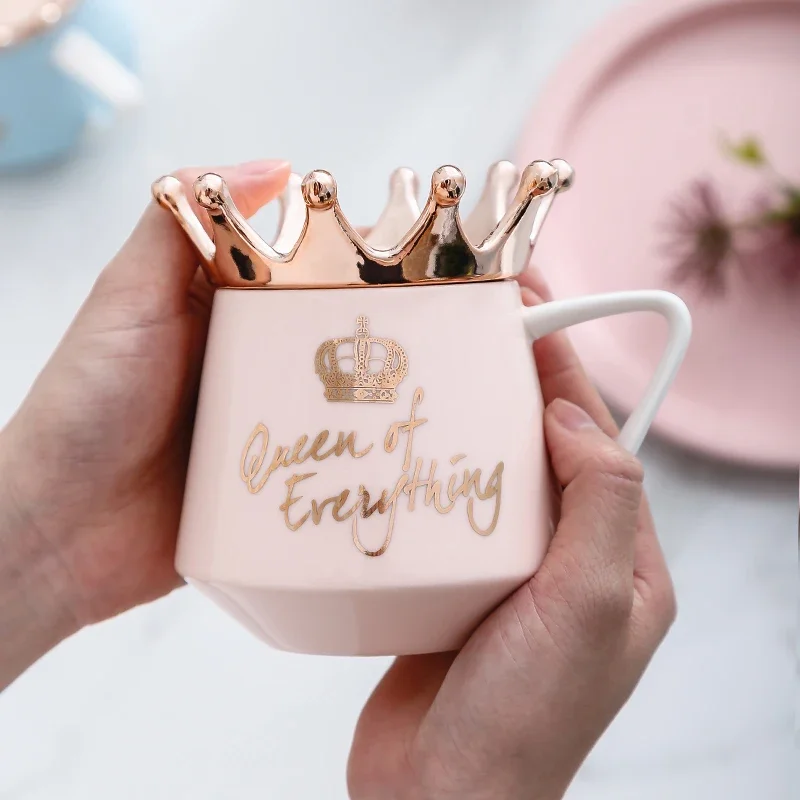 Creative Crown Mug,Multi Color mugs with spoon lid Coffee Milk Cup Cute Ceramic Mug 300ml Capacity Water Cups X-Mas Gift