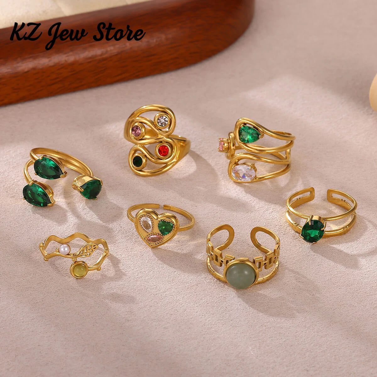 Vintage Romantische Grüne Stein Anillos Frauen Geometrische Unregelmäßige Ringe Edelstahl Gold Farbe Wasserdicht Schmuck Elegante Party