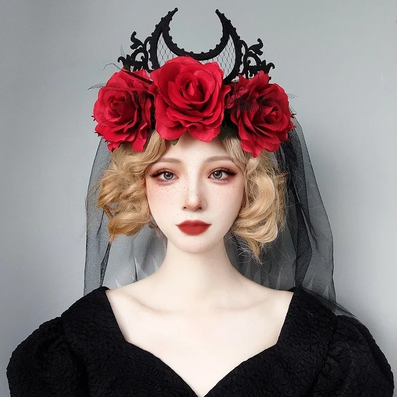 Gothic Tiara Crown สีดําสีแดง Rose แถบคาดศีรษะฮาโลวีน King เจ้าสาว Headdress แม่มดคอสเพลย์ Headdress Masquerade Party Headwear