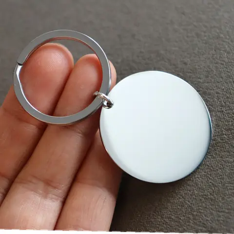 10pcs lot 304 Stainless Steel Mirror Polish Round Dis pendant 35mm size keychain for women man gift