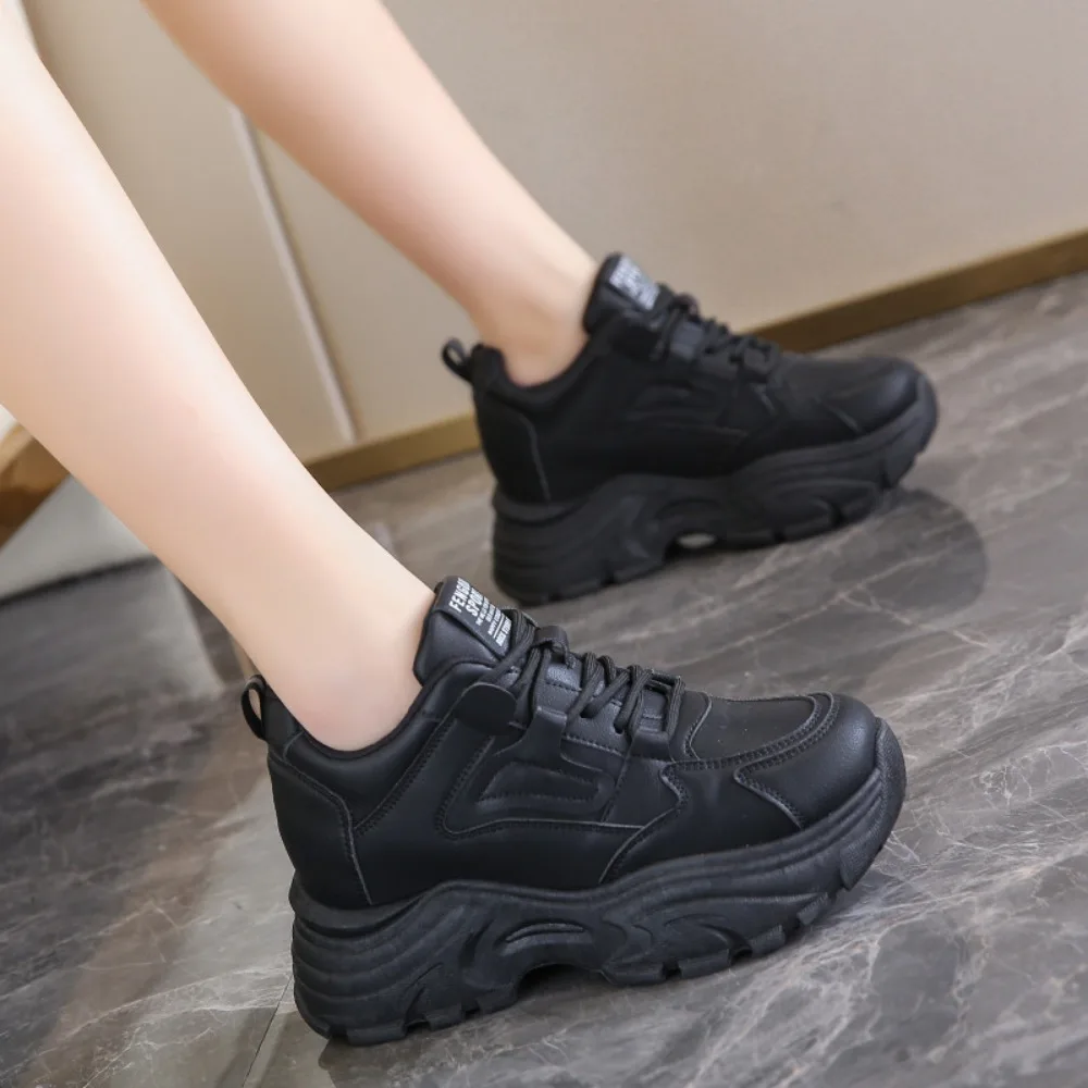 White Platform Women\'s Sneakers New Spring Lace-Up Thick Bottom Vulcanize Shoes Woman Pu Leather Breathable Sports Shoes Ladies
