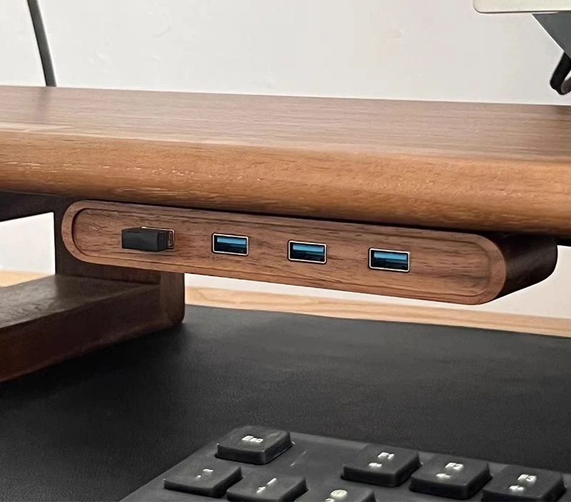 

Североамериканский черный орех, USB, чистая твердая древесина, удлинитель передачи от 1 до 4 3,0, док-разветвитель, подставка для высоты, аксессуар