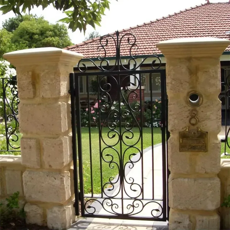Garden Arch Iron Gate Customized Component Factory Supply Barbed Wire Stretcher