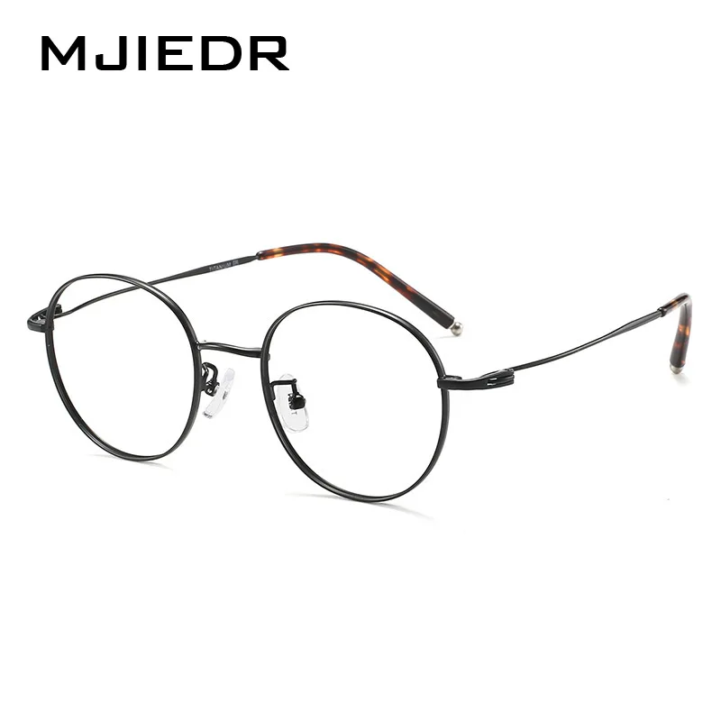 

New Fashion Retro Round Eyeglasses Super Light Pure Titanium Eyewear Small Size Spectacle Optical Prescription Frames Man Woman