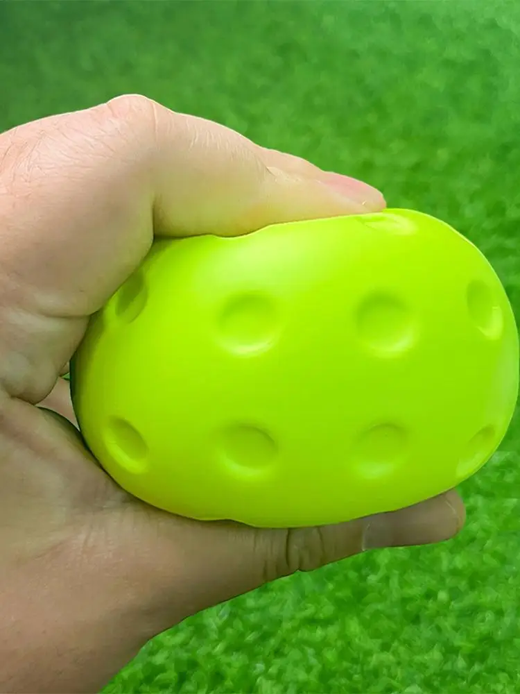 Silent Pickleball Practice Balls Soft PU Foam Training Ball For Indoor Use 74mm Standard Size Quiet Pickleball For Beginners