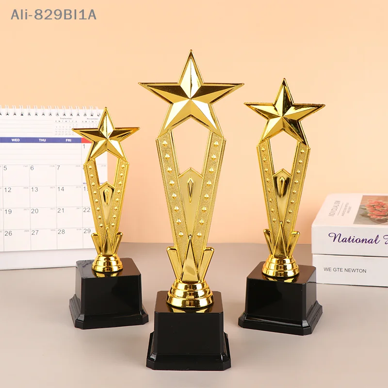 

1Pcs Children Award Trophy Toys Plastic Star Trophies For Kids Competition Reward Prize Parties Favors Gifts