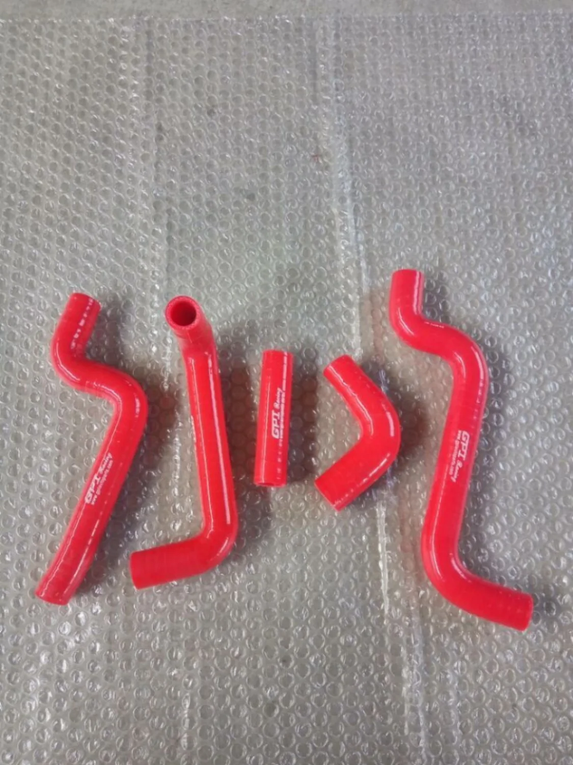 

For 1996-2012 Aprilia RS125 RS 125 Silicone Radiator Hose Water Coolant Pipe Red