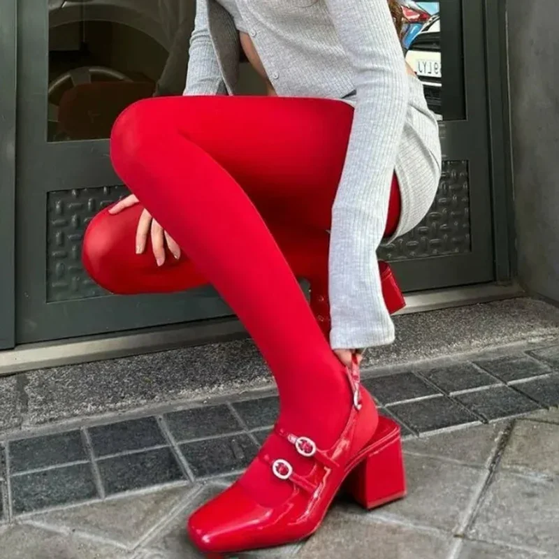 Women Fashion Red Pantyhose Sexy Thin Velvet Leggings Translucent Elastic Red Tights Woman Ventilation Simplic Slim Pantyhose