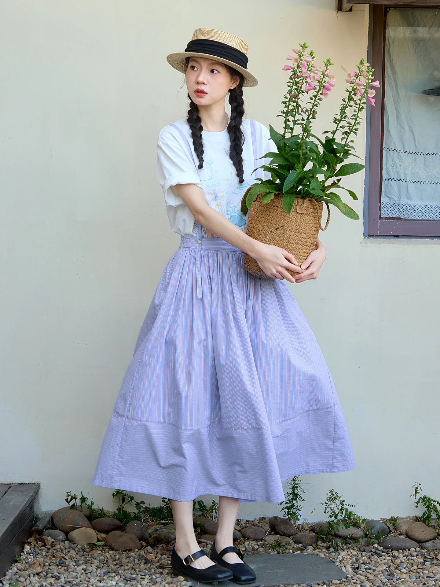 

Оригинальная женская летняя юбка А-силуэта в японском стиле с высокой талией, свободного кроя, в полоску, из хлопка, с отстегивающимися бретелями