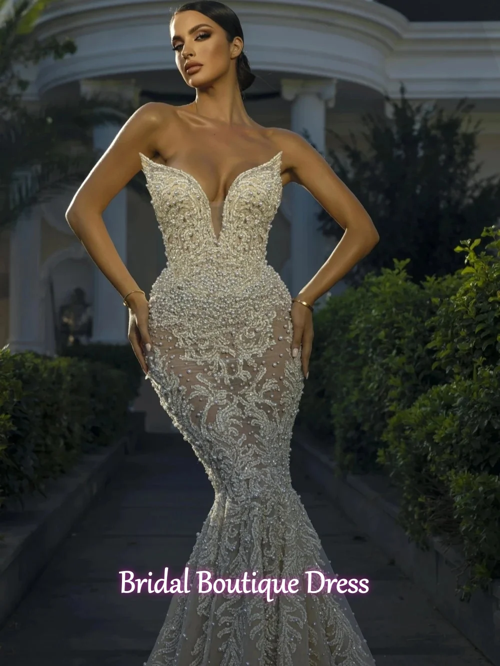 Abito da sposa sexy personalizzato con scollo a cuore Abito da sposa con paillettes scintillanti di lusso Abito da sposa con perle Sirena Abito da sposa lungo Vestido De Novi