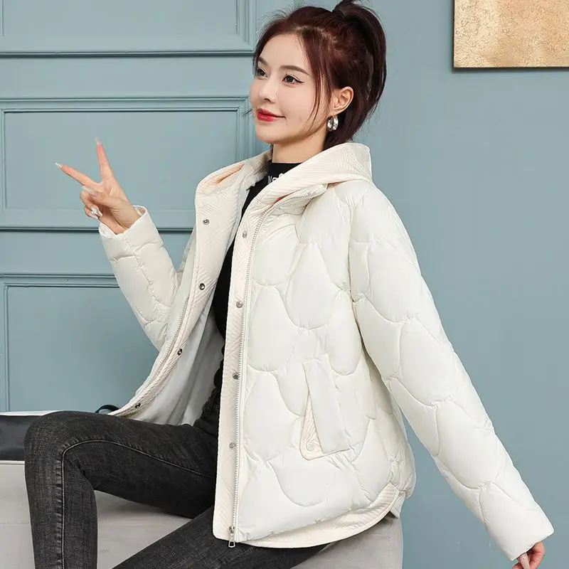 2023 New Loose Winter Cotton Jacket Hooded Korean Version Large Bread Jacket Parkas Winter Coat Short Down Cotton Jacket Women\'s