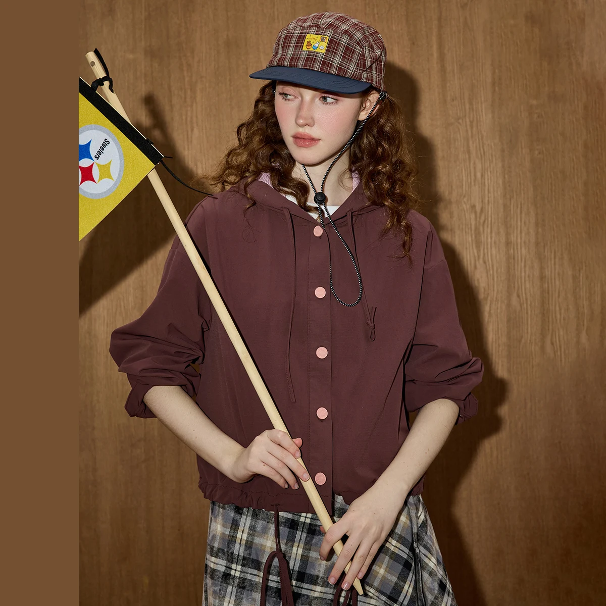 

2025 Women's Outdoor Drawstring Hooded Jacket Lightweight Short Sleeve Coat Loose Fit Casual Windbreaker Minimalist Streetwear