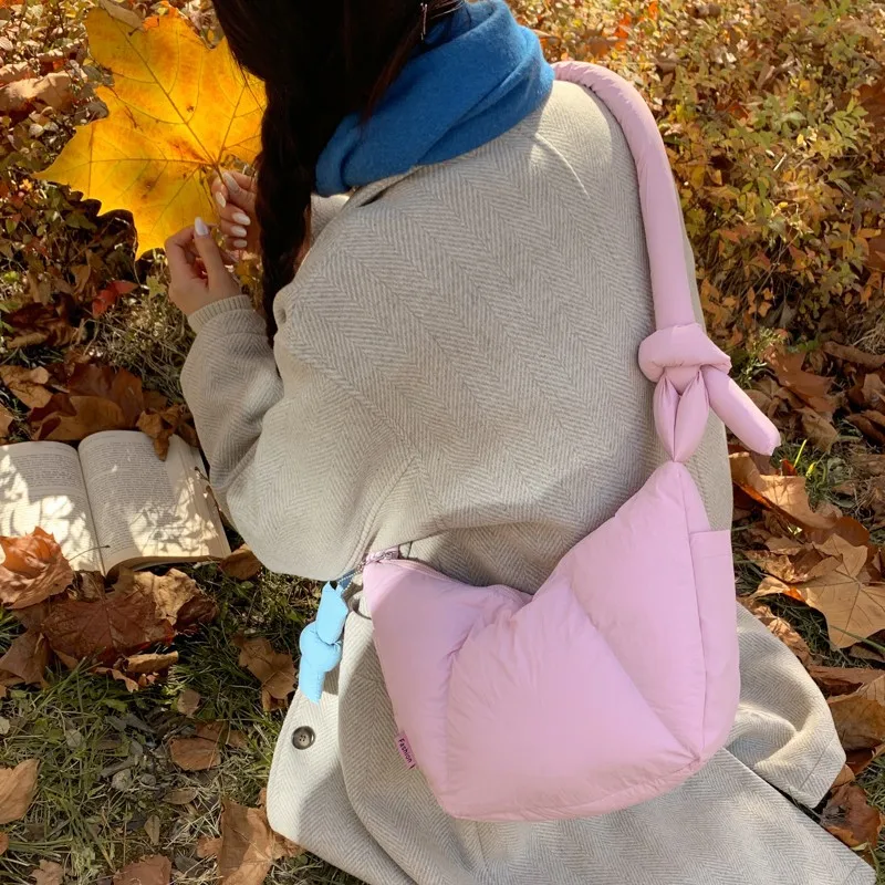 

Cute Puffer Crossbody Bag for Women Soft Hobo Bag Casual Purse Handbag Ladies Winter Work Tote Lightweight Travel Shoulder bolsa