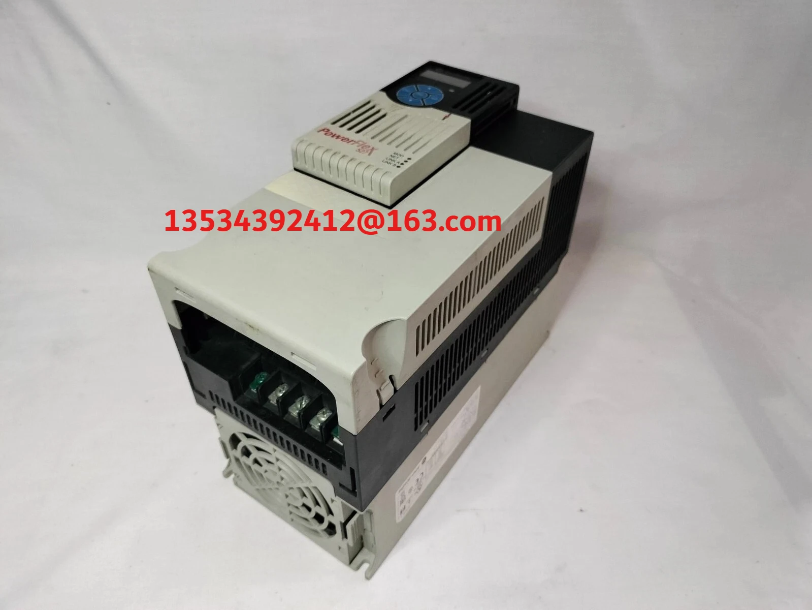 

Б/у 25C-V6P0N104 для привода переменного тока Allen Bradley 25C-V6P0N104 PowerFlex 527