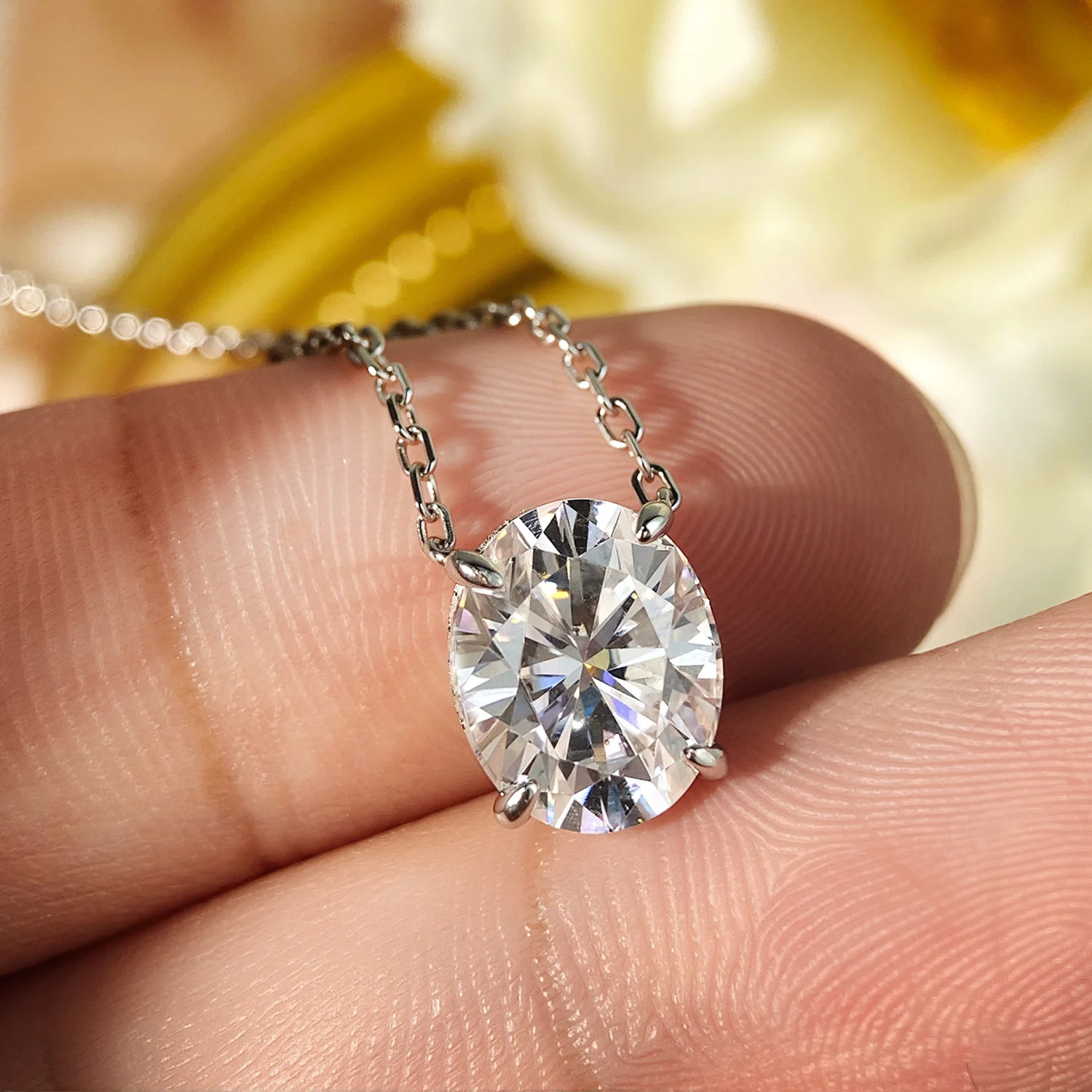 Thumbnail 3 - #88 Ranked Moissanite Necklaces Picks in 2026