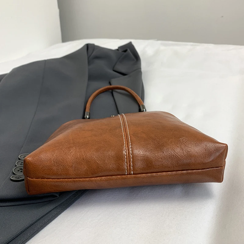 Elegante Clip Lock Umhängetasche Große Kapazität PU Leder Umhängetasche Einfarbig Retro frauen Kleine Handtasche – Detail 23