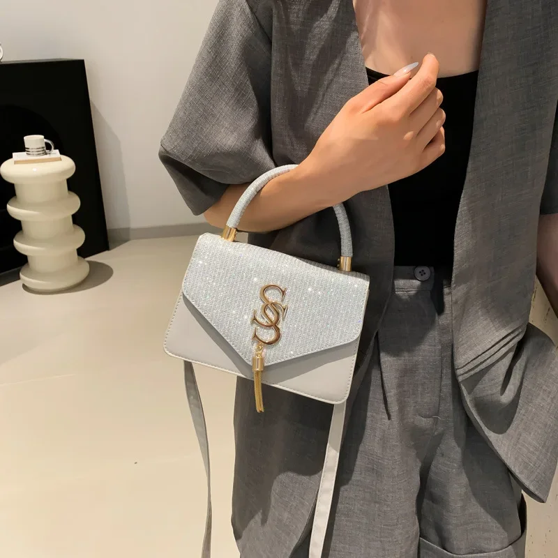 2024 Winter New Fashion Senior Sense French Bag Women's Single Shoulder Crossbody Bag Retro Hand Bag Small Square handbags