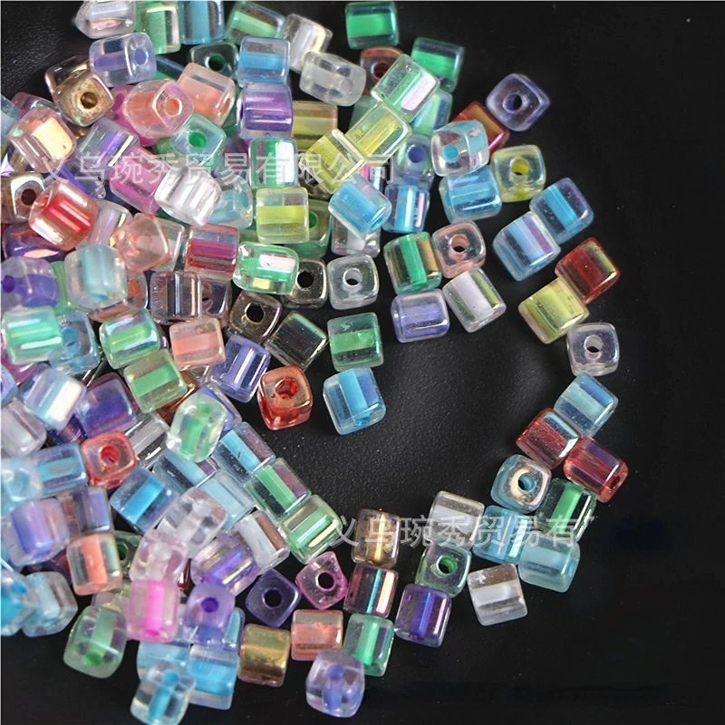 4x4mm10g square super excellent transparent core dyed glass rice beads hand DIY beaded jewelry wholesale of clothing accessories