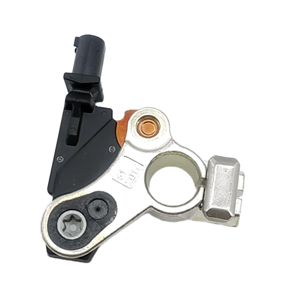 

Suitable for DFM DongFeng FengShen AEOLUS AX5 BATTERY TERMINAL UNIT Battery charging status sensor 7443500