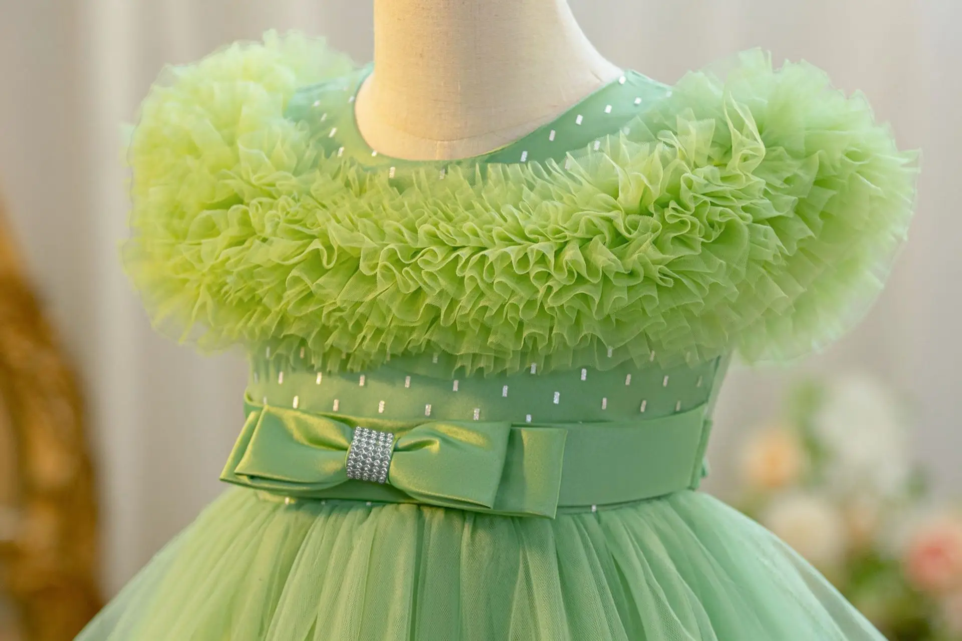 فستان الأميرة HETISO للفتيات من الدانتيل المنتفخ للأطفال أنيق للحفلات الصيفية للأطفال هدية العيد المسائية 2-5 سنوات