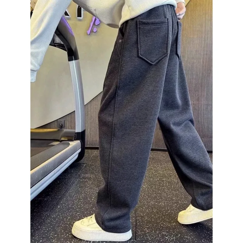 

Мужские спортивные брюки свободного кроя на весну 2026: модные повседневные штаны с высокой талией, эластичные, прямого кроя, длина до середины икры