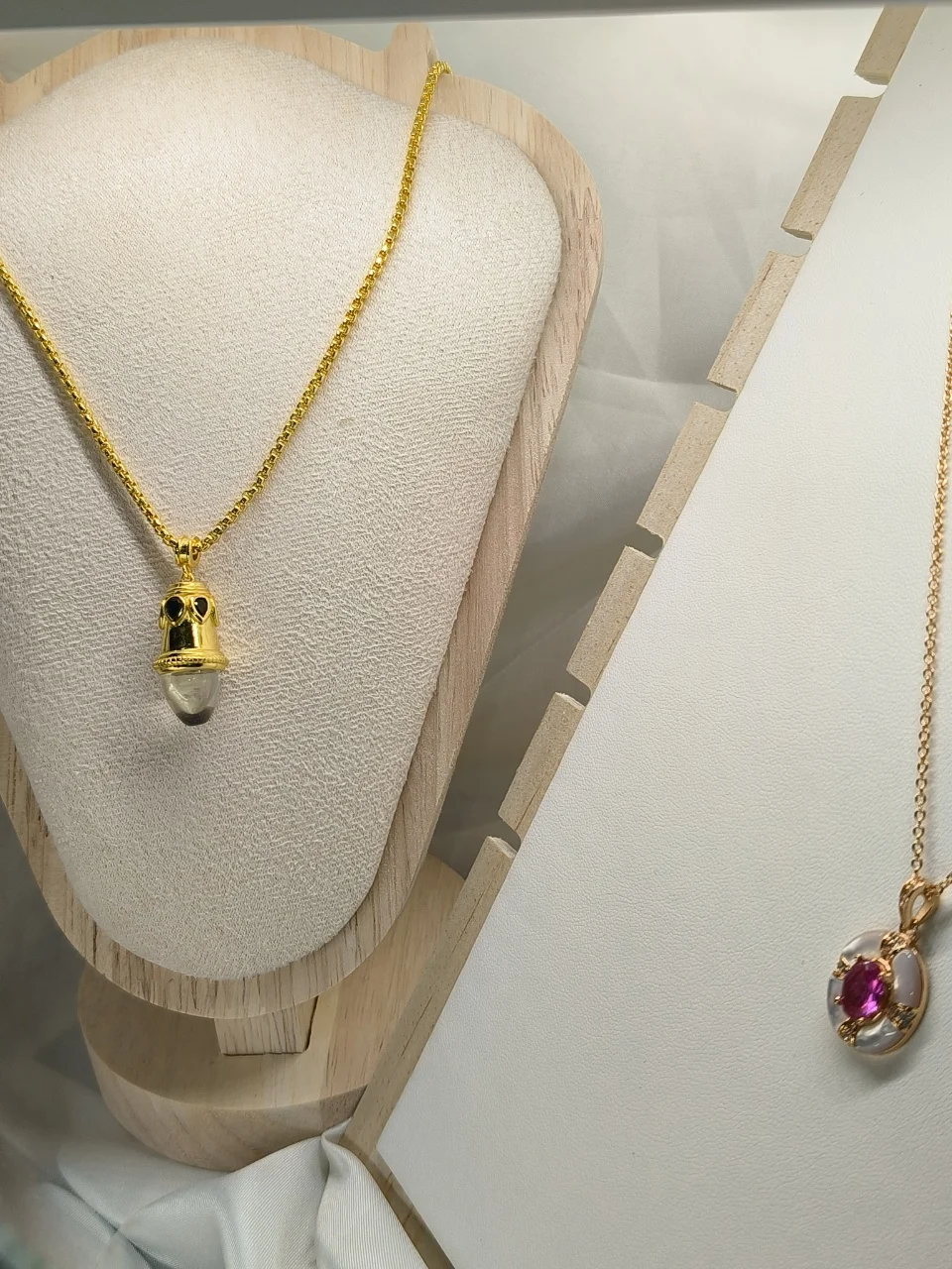 ヴィンテージビザンチン時代 925 シルバーナチュラルホワイ - Vintage Fashion Eras のレビューと価格