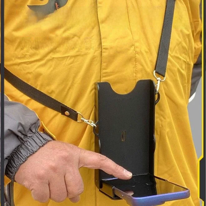 

Многофункциональная портативная подставка для телефона с управлением одной рукой, складной держатель для мобильного телефона для велосипедистов и персонала, крепление на рюкзак