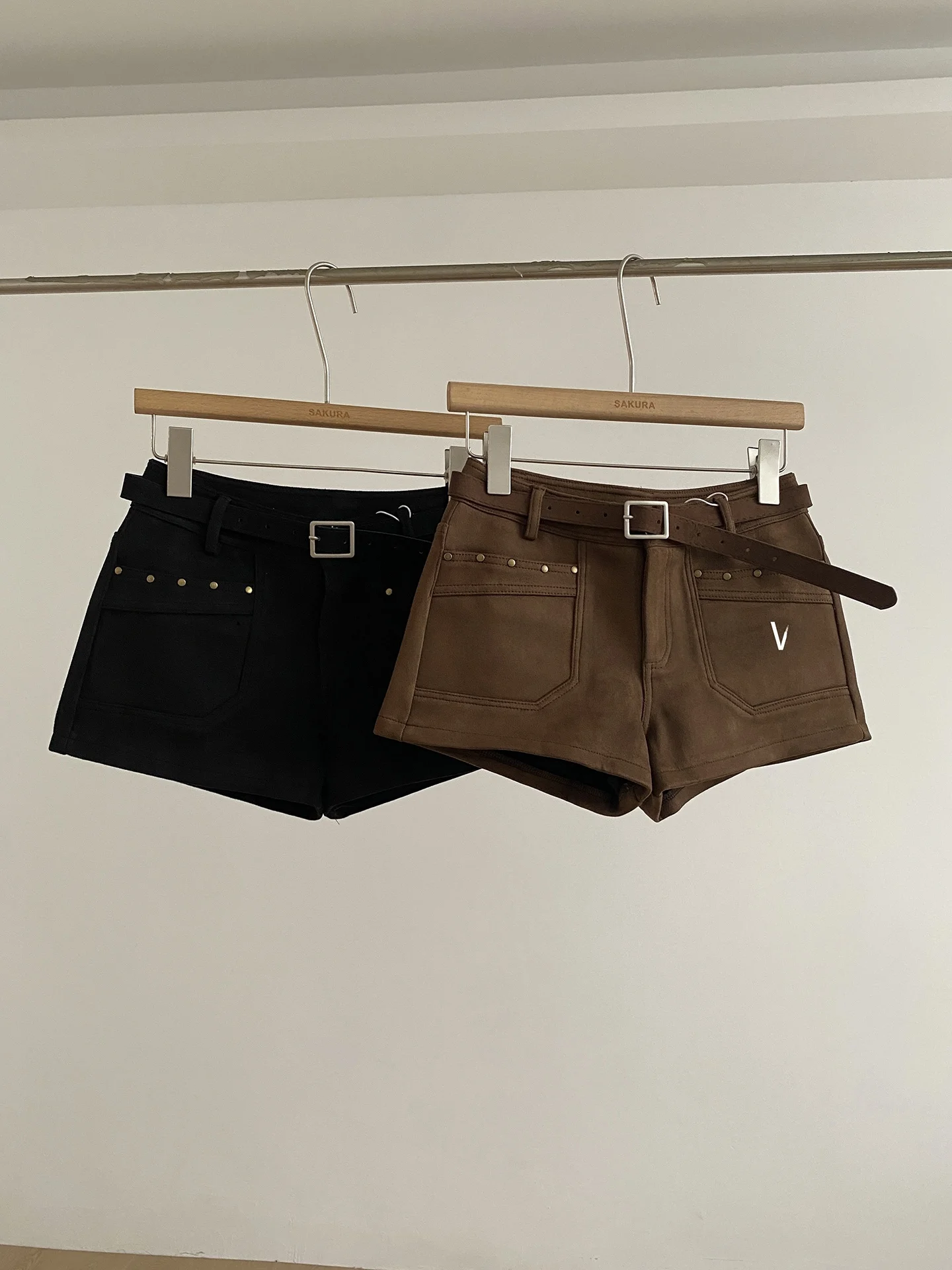 Tutu Miss American Retro Design Suede Workwear Shorts Women's Autumn Winter High Waist Black Hot Pants Slim Fit Commute Style