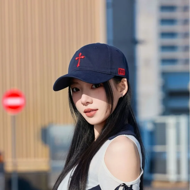 

Men and Women Versatile Cap Outdoor Sports Leisure Fashion Trend Sunscreen Cap Korean Version New Embroidery Cross Baseball Cap