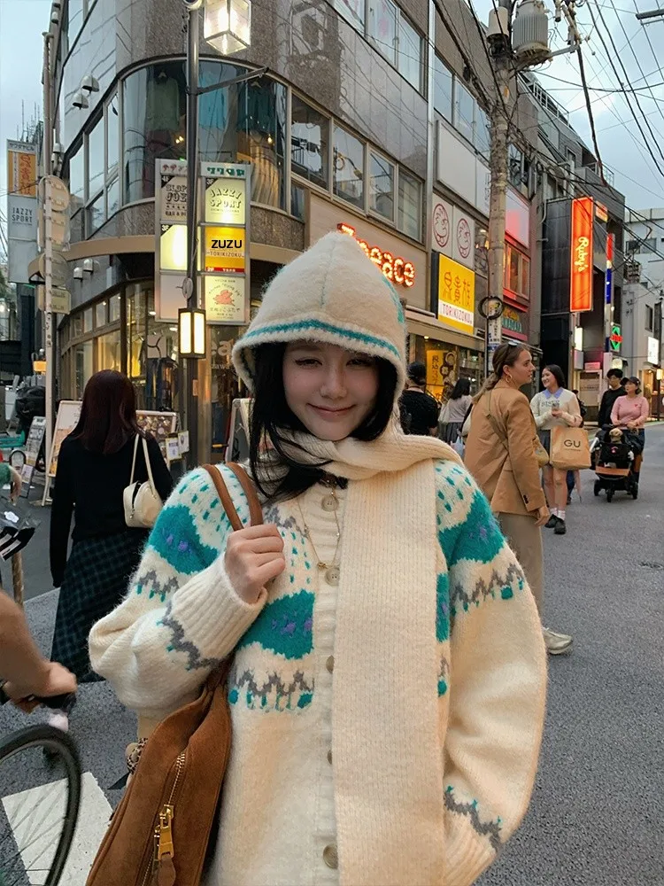 

FortyLions Vintage Hooded Single-Button Color Block Knitwear Autumn Winter Sweater Commute Style Casual Female Fashion