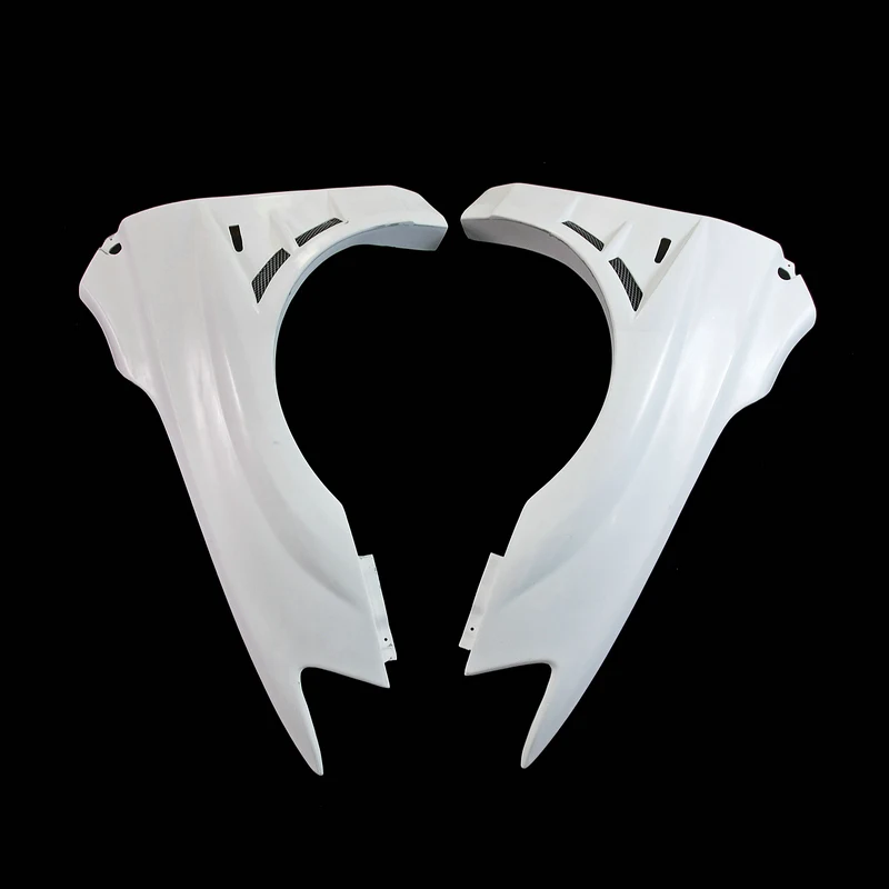 

EVO10 CS Style Front Vented Fiber Glass Parts Premium Car Styling