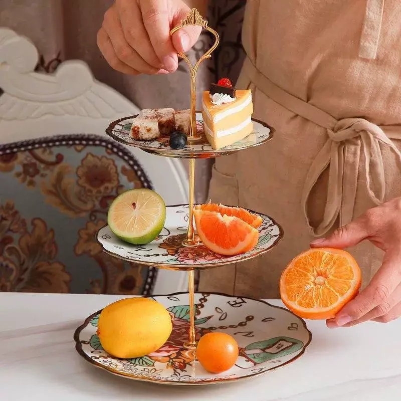 

European style ceramic three-layer fruit plate sitting room tea table candy dried fruit plate afternoon Dim sum cake plate
