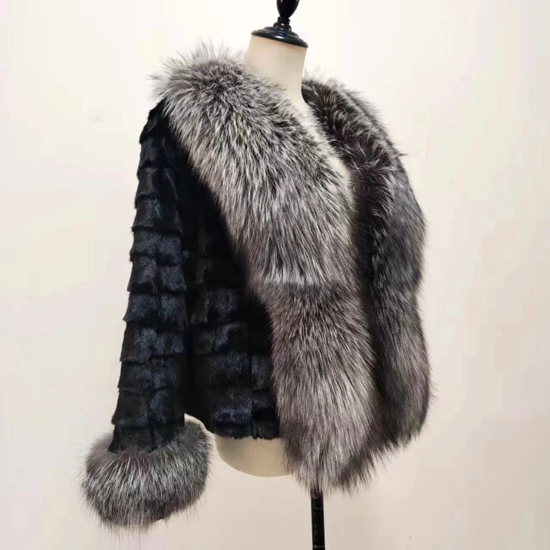 Wholesale Women Short Real Natural Mink Fur Coat Fluffy Sliver Fox Fur Collar Mink Jacket