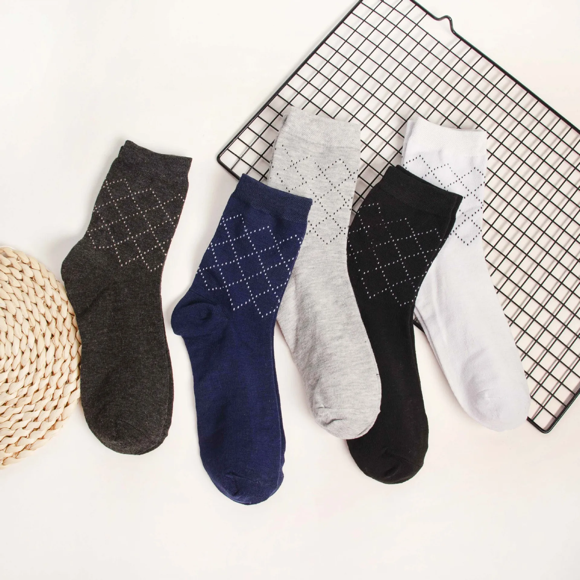 راحة عمل بلون موحد، جوارب ماصة للعرق، قابلة للتنفس ومقاومة للرائحة، جوارب عبر الحدود، جوارب منتصف الساق