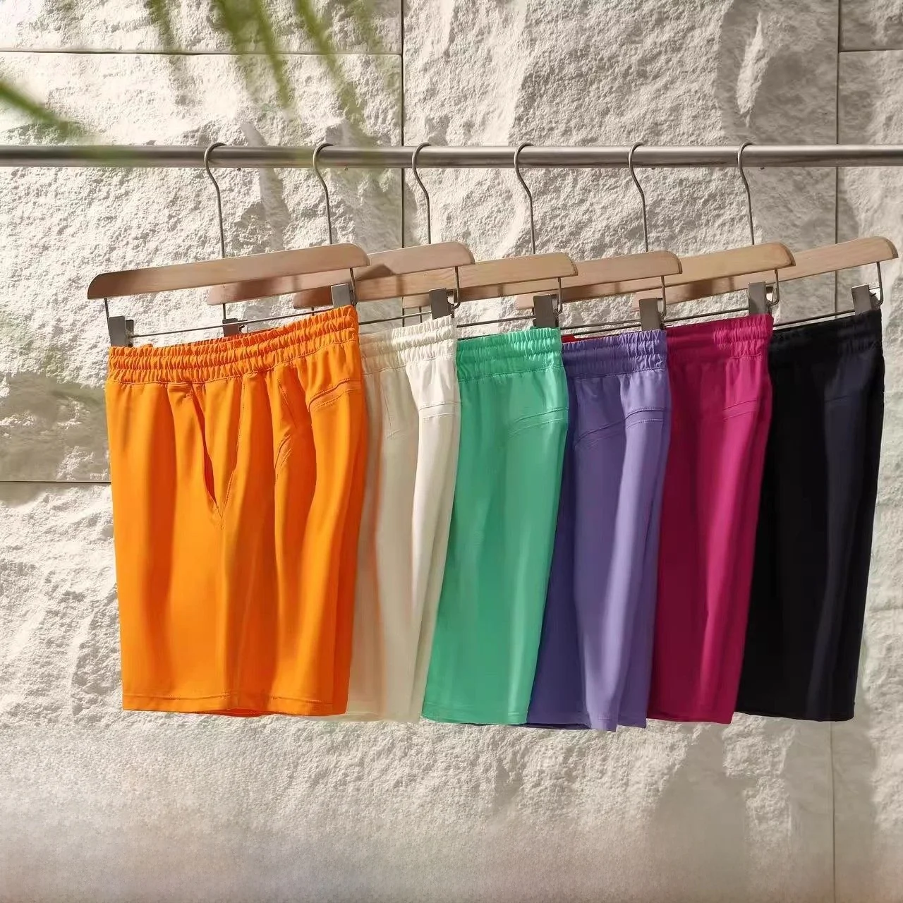 

Сочетание цветов Dopne! Легкие дышащие высокоэластичные орты для пар. Универсальные спортивные повседневные орты. Прямые ноги.