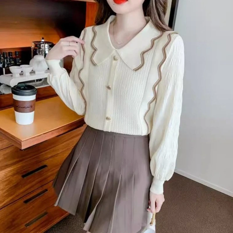 Spring Autumn New Doll Collar Long Sleeve Fashion Sweater Women High Street Casual Contrast Color Button Patchwork Pullovers