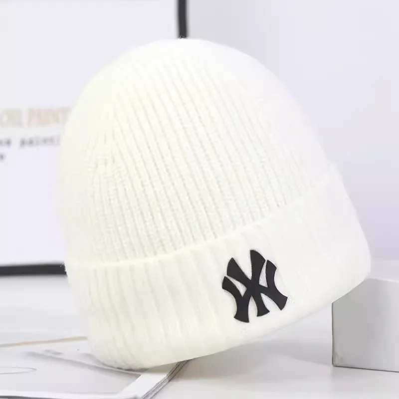 2024 Europe and the United States autumn and winter letter men's hat knitted hat fashion casual warm matching couple hat