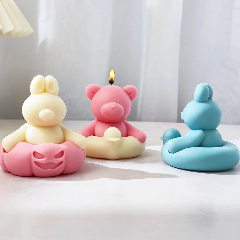 Cute Bear Rabbit Silicone Candle Molds DIY Aromath Soaps Scented Candle Swimming Laps Bear Rabbit Mould Home Decor Handmade Gift