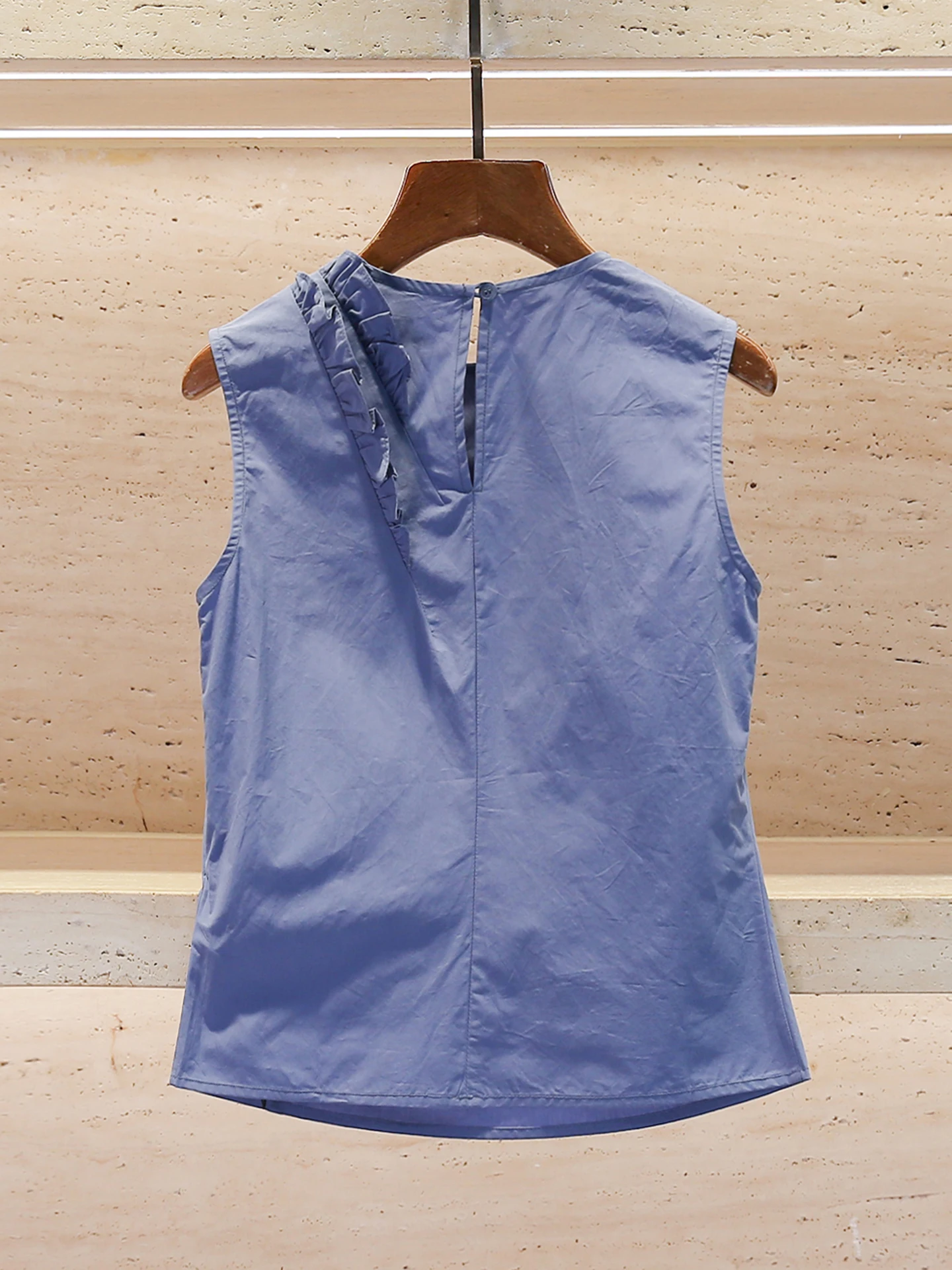 Casual Blue Shirt Vest Women's Premium Summer Fashion Commute Style H-Shape Short Length  Color round Neckline Outerwear