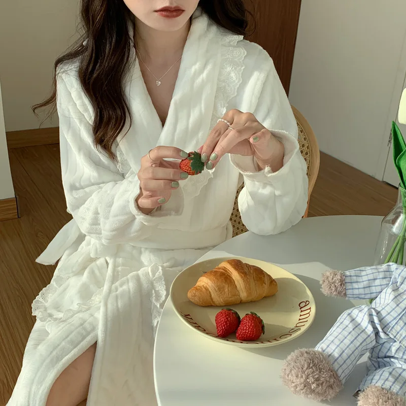 Pink Thick Bathrobe Female Warm Flannel Sleepwearruffle Trim Home Clothes with Belt Winter New Kimono Coral Velvet Nightwear