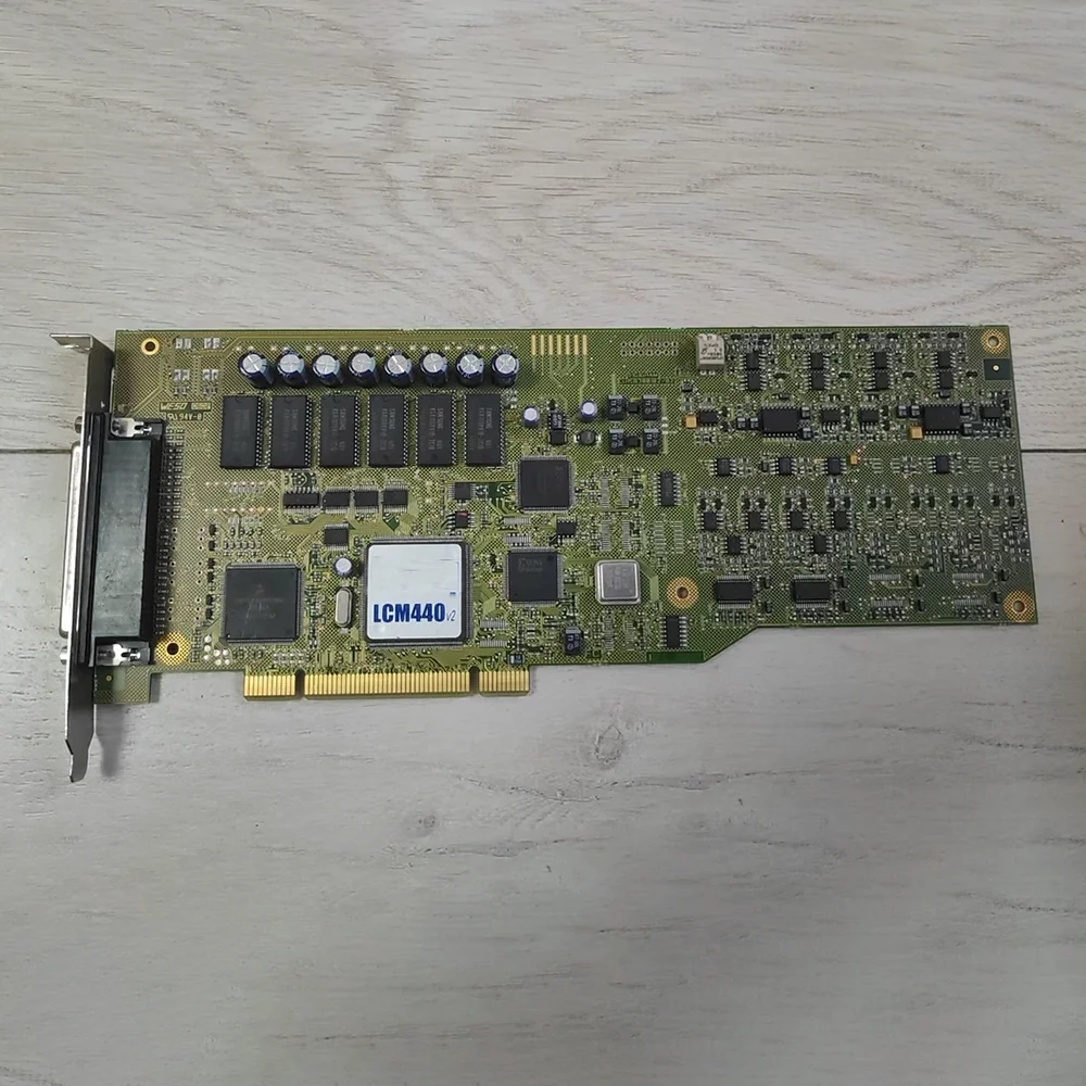 Tarjeta de sonido de audio LCM440v2