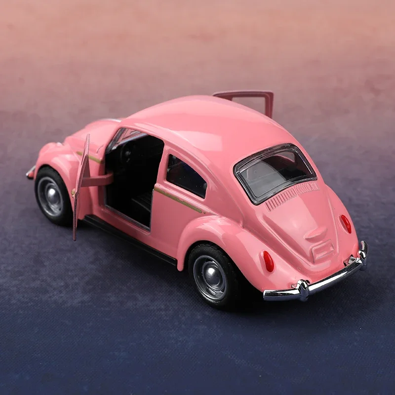 รถของเล่นโลหะผสมสำหรับเด็กผู้ชาย รถแข่งสปอร์ตสมจริง แบบดึงหลัง รุ่นจำลอง รถของเล่นสะสมขนาดเล็ก