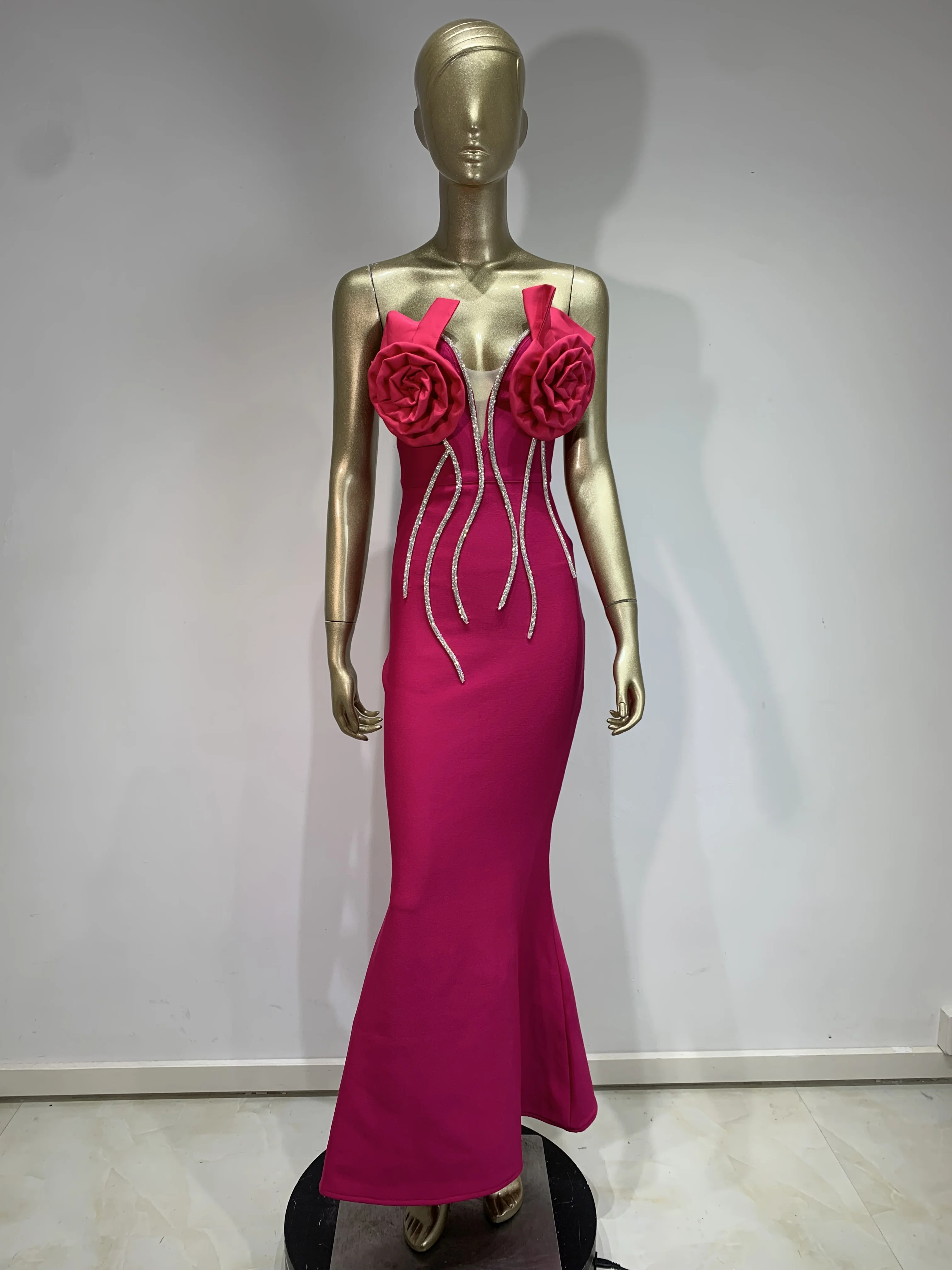 Neue Designer Bandage Party Kleid Frauen Rose Farbe träger lose Blumen Bustier Diamanten Streifen lange Meerjungfrau Kleider für Berühmtheit