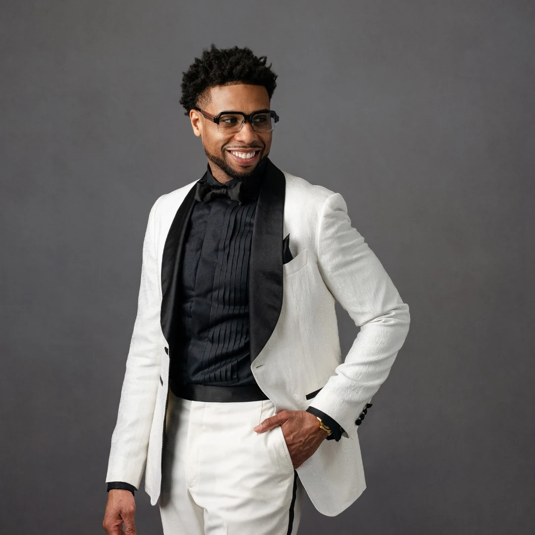 الجاكار الرجال البدلة 2 قطعة السترة السراويل زر واحد أسود شير التلبيب الأعمال سليم صالح الزفاف الرسمي العريس زي أوم