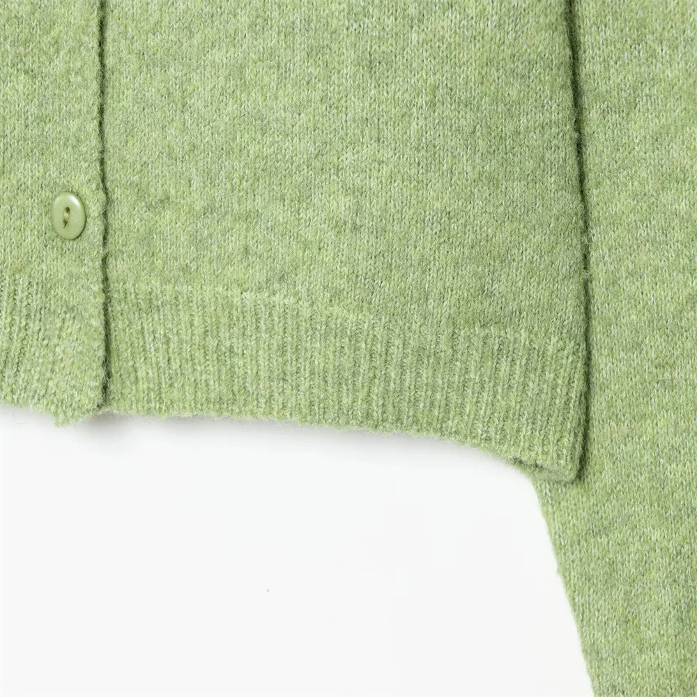 เสื้อคาร์ดิแกนผู้หญิงสไตล์คลาสสิกแบบหลวมๆ ติดกระดุม  คอลเลคชั่นใหม่สำหรับฤดูใบไม้ร่วง