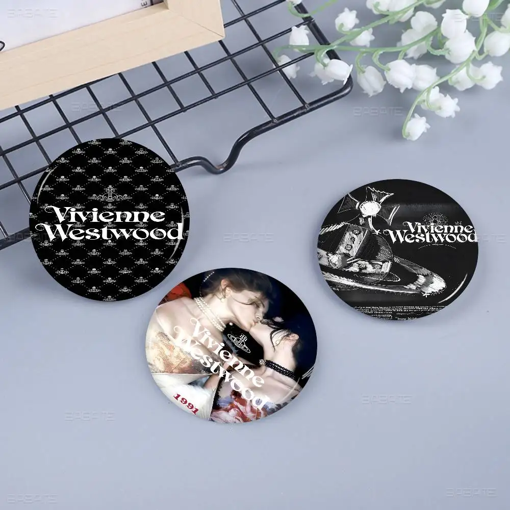 yZ[zBe[Wt@bV V-Vivienne W-Westwood uL\tg{^su[` ^obW JX^WG[ANZT[ Xq obO y