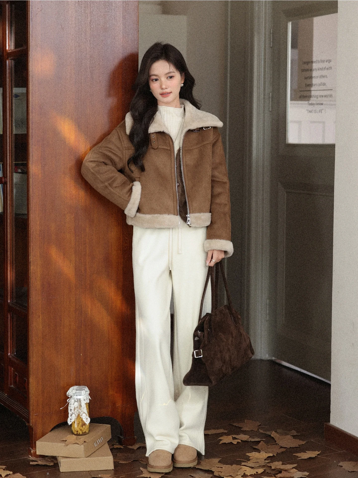 South Deer Suede Velvet Coat Women's ort Sle Autumn Winter New Vintage Design Coffee Color Lapel Jaet Ladies Faion