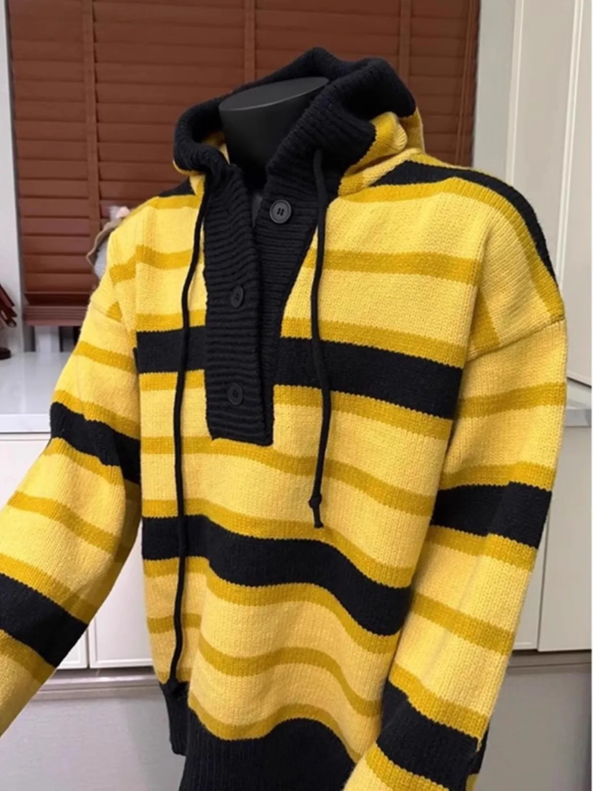 

Мужская теплая осенне-зимняя толстовка с капюшоном в полоску, свободного кроя, вязаный свитер в американском стиле, повседневная одежда из полиэфирного волокна