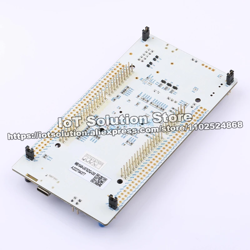 NUCLEO-U575ZI-Q STM32 Nucleo-144 development board with STM32U575ZIT6Q MCU
